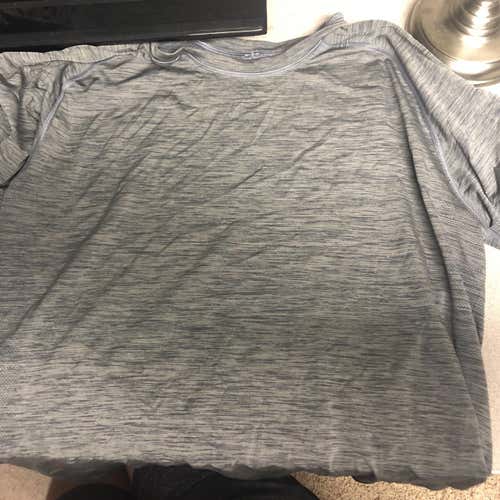 Lululemon Shirt Adult L/XL