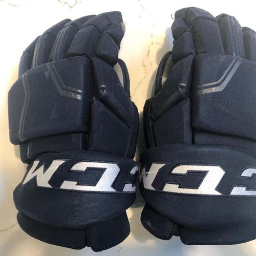 Used CCM HGQL  PP Pro Stock Gloves Winnipeg Jets Organization (G118)s