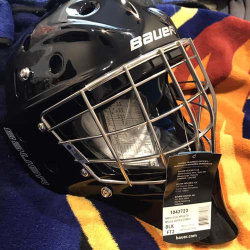 New NME 8 Goalie Mask Senior