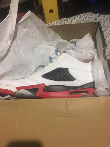 Air Jordan Retro 5 White and Red