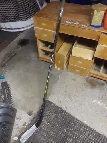 Bauer 1s p28 75 flex intermediate looking to trade