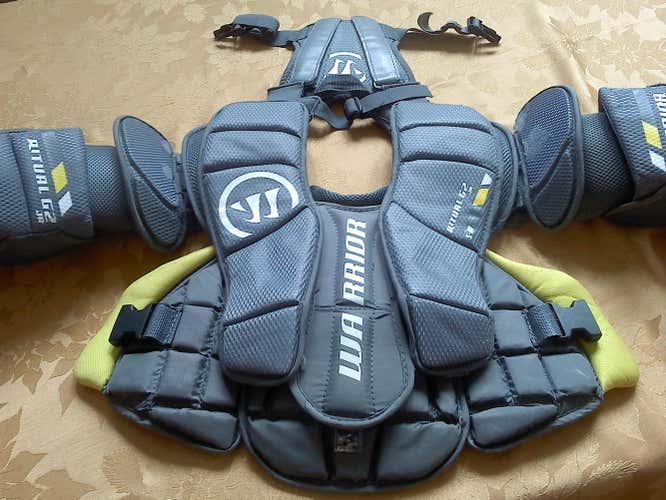 Warrior Ritual G2 Goalie Chest and Arm Protector Junior Small-Medium
