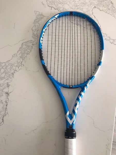 Gently used Tennis Racquet