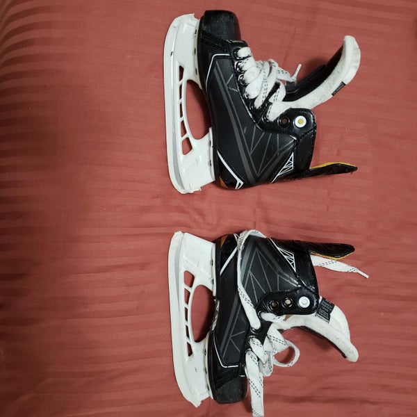 Bauer Supreme Hockey Skates Youth Size 11.5