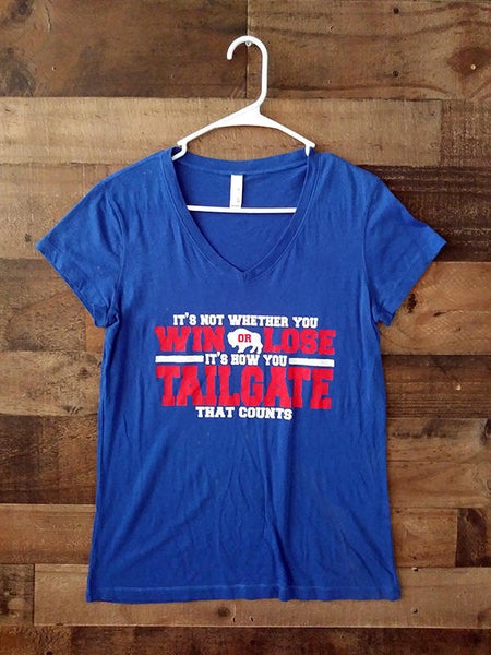 Ladies NFL Football BUFFALO BILLS Red White Blue Win Lose Tailgate