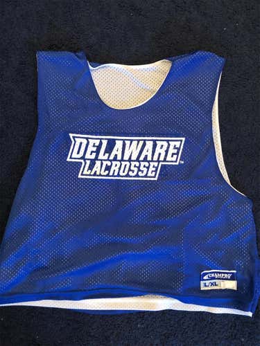 University of Delaware Practice Pinnie