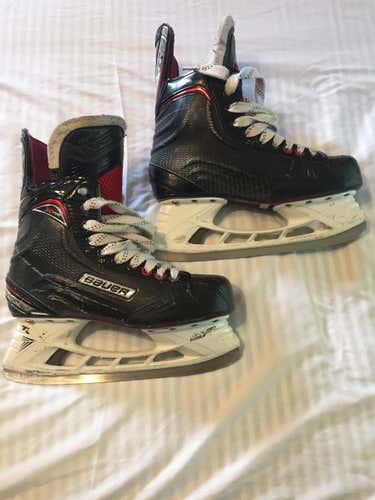 Vapor X700 Hockey Skates Senior Size 7.5