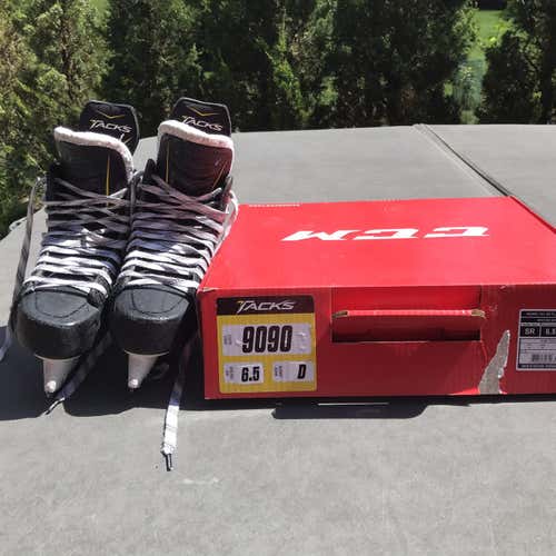 Tacks 9090 Hockey Skates Senior Size 6.5
