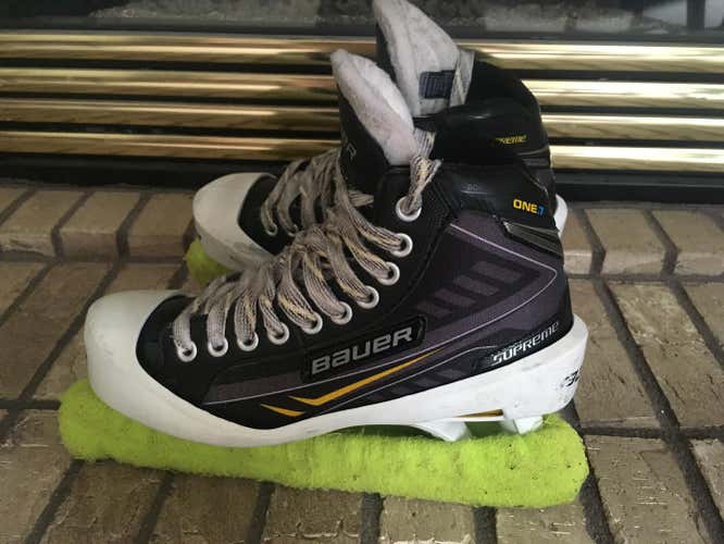 Bauer Hockey Goalie Skates Size 6.5