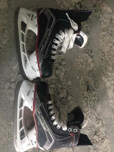 Vapor X500 Hockey Skates Junior Size 3