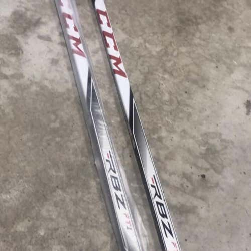 New CCM Hockey Stick Righty Mid Senior