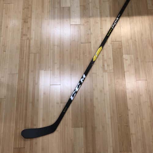 *New* Pro Stock CCM Super Tacks AS1 Ice Hockey Stick RH