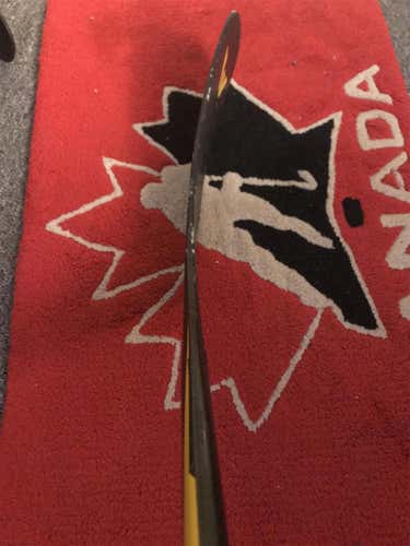 Refurbished Stealth RS Hockey Stick Lefty Heel Senior Pro Stock