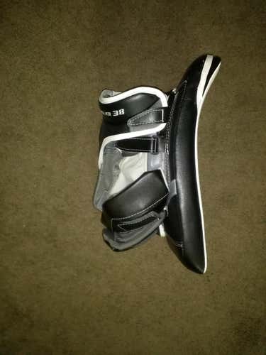 Warrior Ritual G4 Pro Goalie Glove & Blocker Regular Senior
