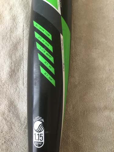 2016 Easton Mako Bat