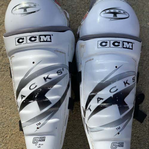 Tacks Shin Pads Senior