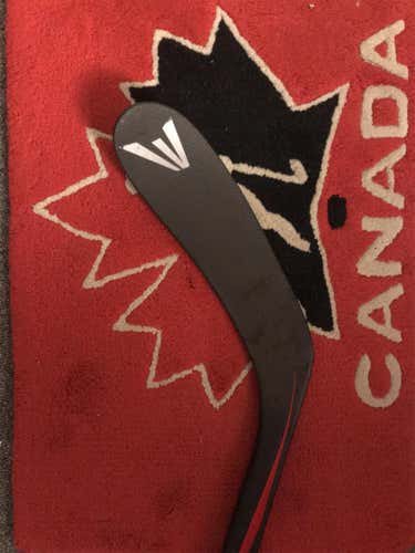 Synergy HTX Hockey Stick Left P28 No Grip