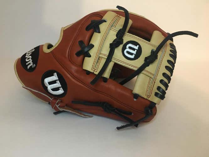 New Wilson A2K Baseball Glove