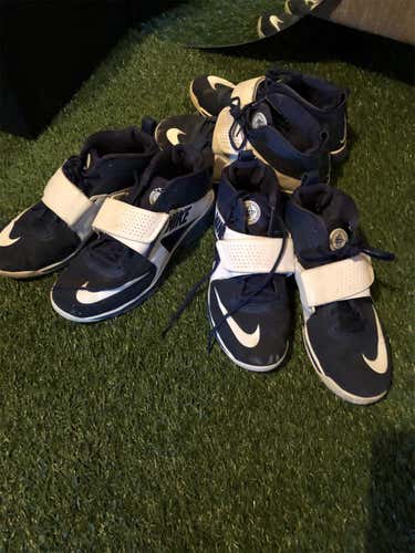3x Nike Huarache Turf Shoes