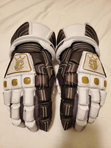 New Brine King II Lacrosse Gloves