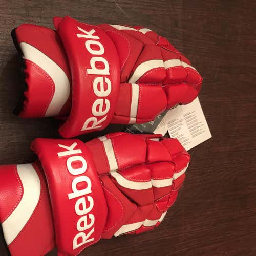 New 7K Gloves Senior