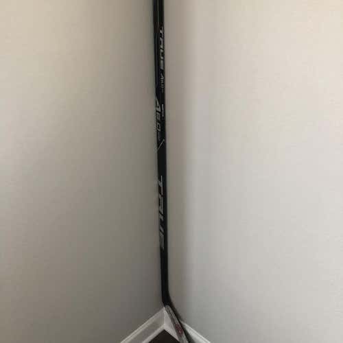 True Pro Stock Sven Baertschi A6.0 SBP Hockey Stick Lefty Mid Senior