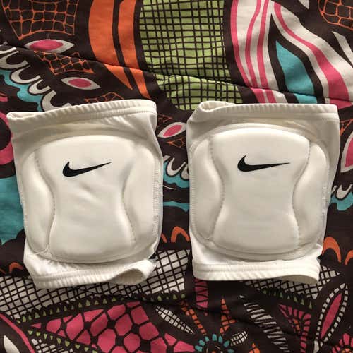 Nike Volleyball Knee Pads