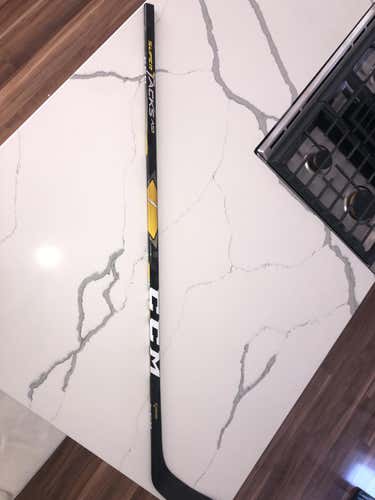 CCM Hockey Stick Lefty Toe Junior