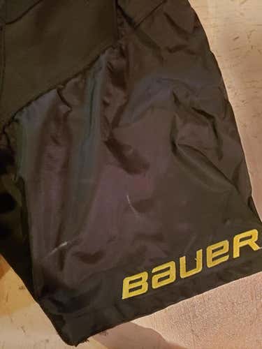 Vancouver Canucks combo shell