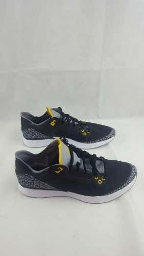 Nike Jordan 88 Racer Size 11.5 Black Men Maize Yellow Elephant Print AV1200-007