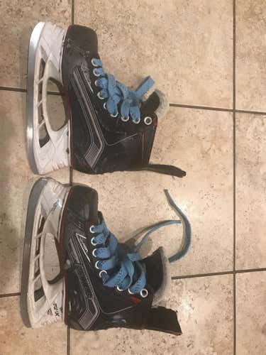Vapor Hockey Skates Junior Size 3