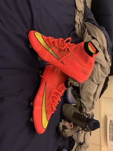 Mercurial Superfly Cleats