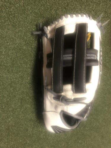 Easton Slow-Pitch Loaded 14 inch Softball Glove LHT