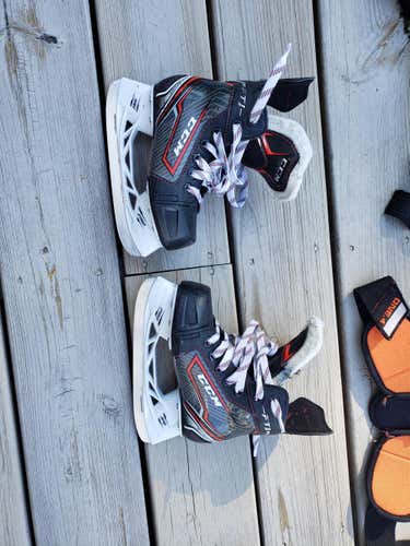 CCM JetSpeed FT1 Hockey Skates Youth Size 11