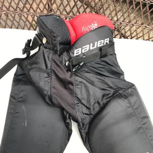 Price Listed Or Best Offer! Vapor x60 Hockey Pants Junior.