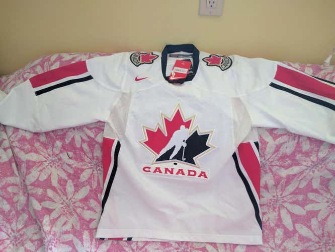 New Nike Jersey Team Canada