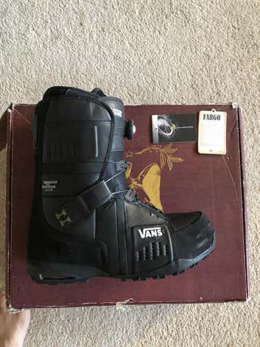 Vans Snowboard Boots