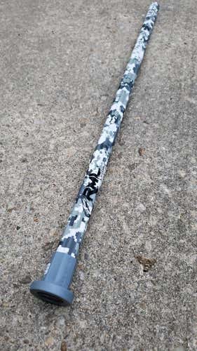 New RML Customs Carbon Fiber Smooth Shaft - Gray Digi Camo