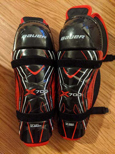 Bauer Vapor X700 Shin Pads 13"