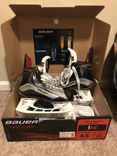 New Bauer Vapor 1X Hockey Skates Junior Size 4.5