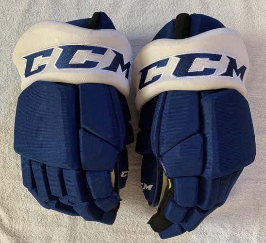CCM Gloves HG Tacks 15’’ Blue/White Used 2 Games 9/10