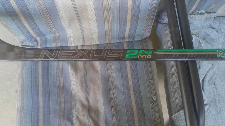 New Bauer NCAA model Nexus 2N Pro LH 82 flex p88