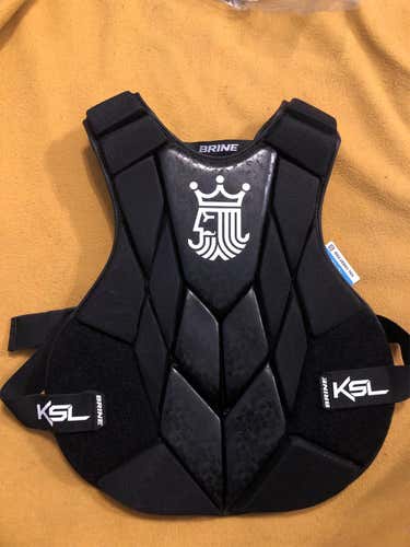 New King KSL Chest Protector Adult