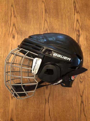 Black Bauer 2100 medium Helmet