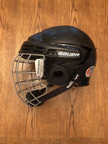 Black Bauer 2100  small hockey helmet