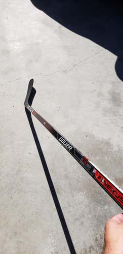 Bauer Nexus 1N Hockey Stick Righty Mid Senior Pro Stock