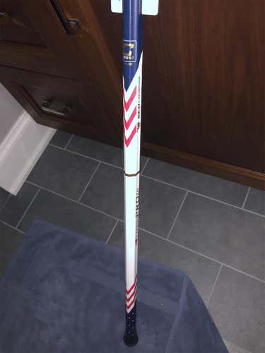 BNWT USA carbon Pro 2.0 ECD 213/300