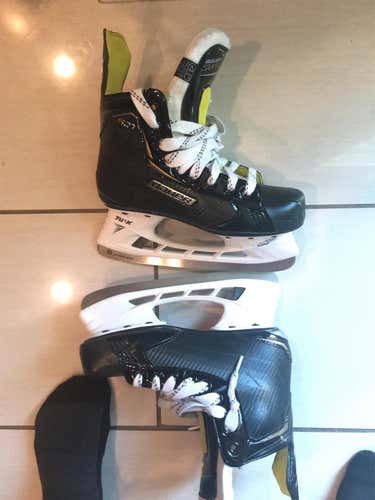 Supreme S27 Hockey Skates Junior Size 4.5 Like New As Can Get
