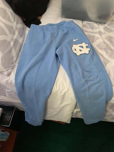 Nike UNC Sweatpants