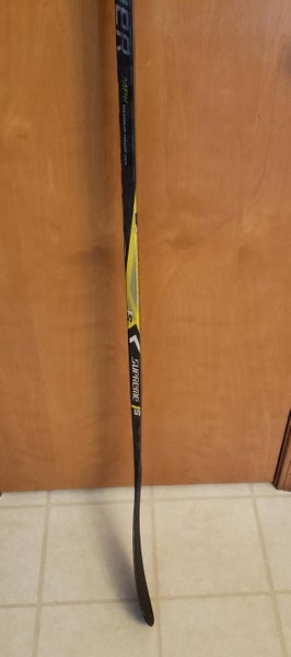 New Bauer Supreme 1S Hockey Stick Righty Toe Senior